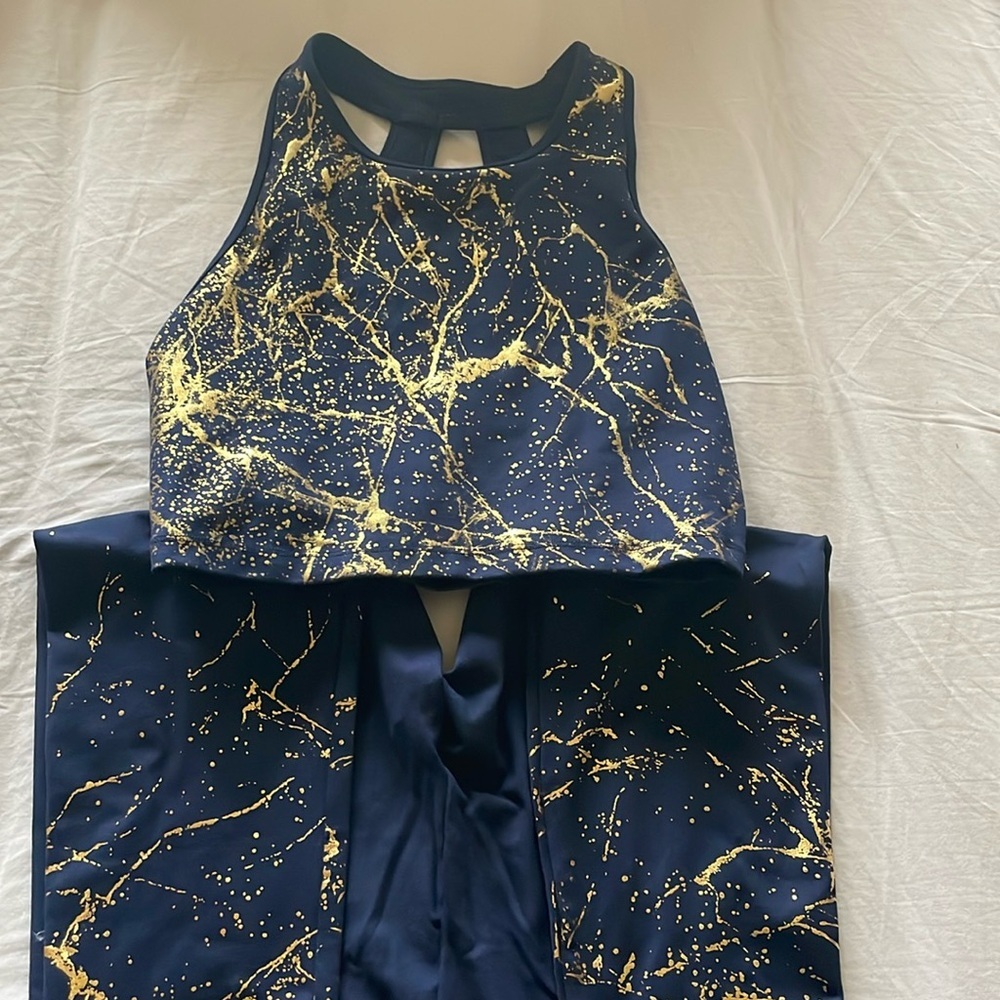 Fabletics High waist ankle leggings/bra set L Marika Blue/Gold